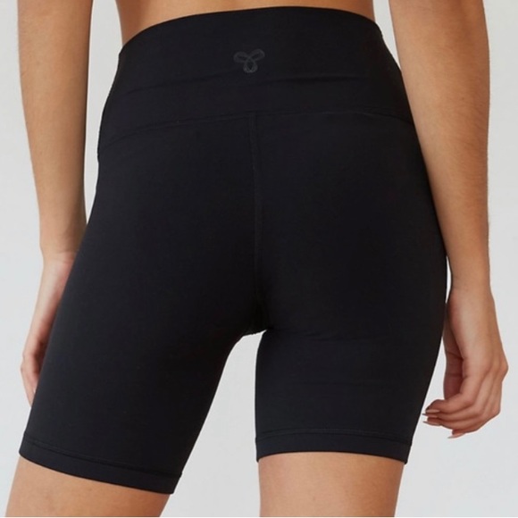 Black 7” TNA Spandex shorts (not the thin material) - Picture 3 of 3